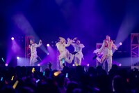 二丁目の魁カミングアウト「ワンマンライブ in Zepp Shinjuku 『これがアイドルだ』」の様子。（撮影：小林公士）