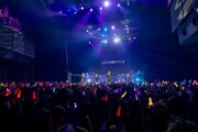 二丁目の魁カミングアウト「ワンマンライブ in Zepp Shinjuku 『これがアイドルだ』」の様子。（撮影：小林公士）