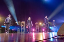 二丁目の魁カミングアウト「ワンマンライブ in Zepp Shinjuku 『これがアイドルだ』」の様子。（撮影：小林公士）