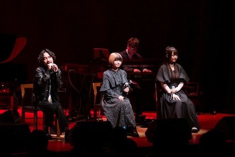 左から清竜人、清凪、清ゆな。