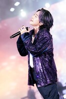 人気画像1位は「Mrs. GREEN APPLE一度限りの上映イベント開催、舞台挨拶＆全国生中継あり」より、大森元貴（Vo, G）。（撮影：田中聖太郎写真事務所）© ユニバーサルミュージック