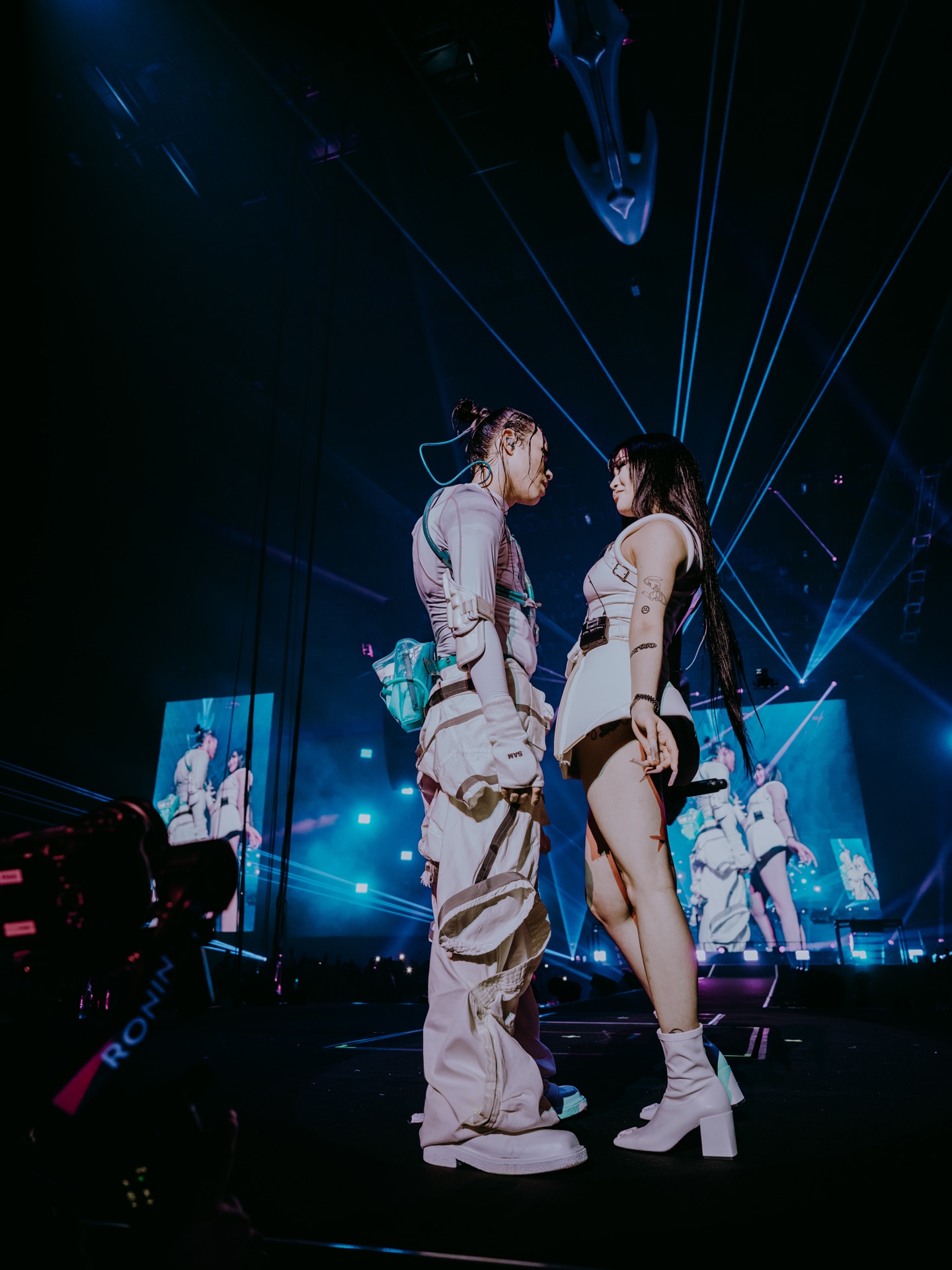 TohjiとElle Teresa。（Photo by Jun Yokoyama）