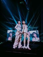 TohjiとElle Teresa。（Photo by Jun Yokoyama）