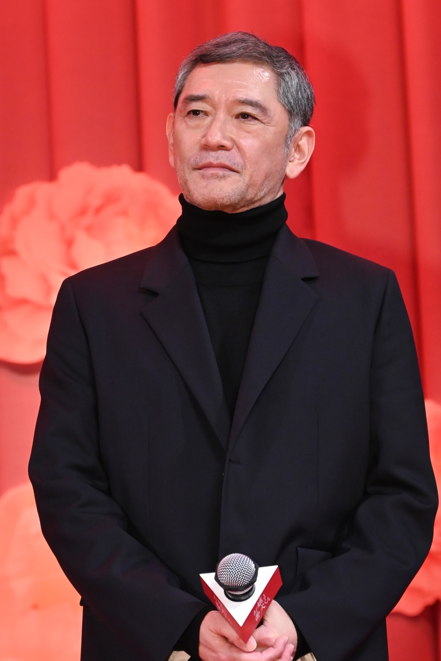 杉本哲太