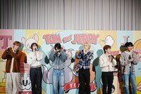 アニバーサリーソングのリリース発表直後の様子。