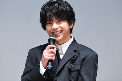 西垣匠から「国宝級」と言われ笑ってしまう佐藤勝利。