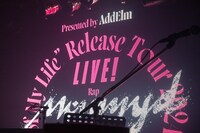 「Mummy-D Live! “Bars of My Life” Release Tour 2024-2025 Presented by AddElm」横浜ReNY β公演の様子。（撮影：伊東祐太）