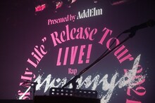 「Mummy-D Live! “Bars of My Life” Release Tour 2024-2025 Presented by AddElm」横浜ReNY β公演の様子。（撮影：伊東祐太）