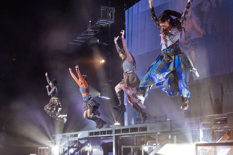 「AMEFURASSHI Live『Sweetie, Lovely, Yummy!』」の様子。(撮影:木村泰之)