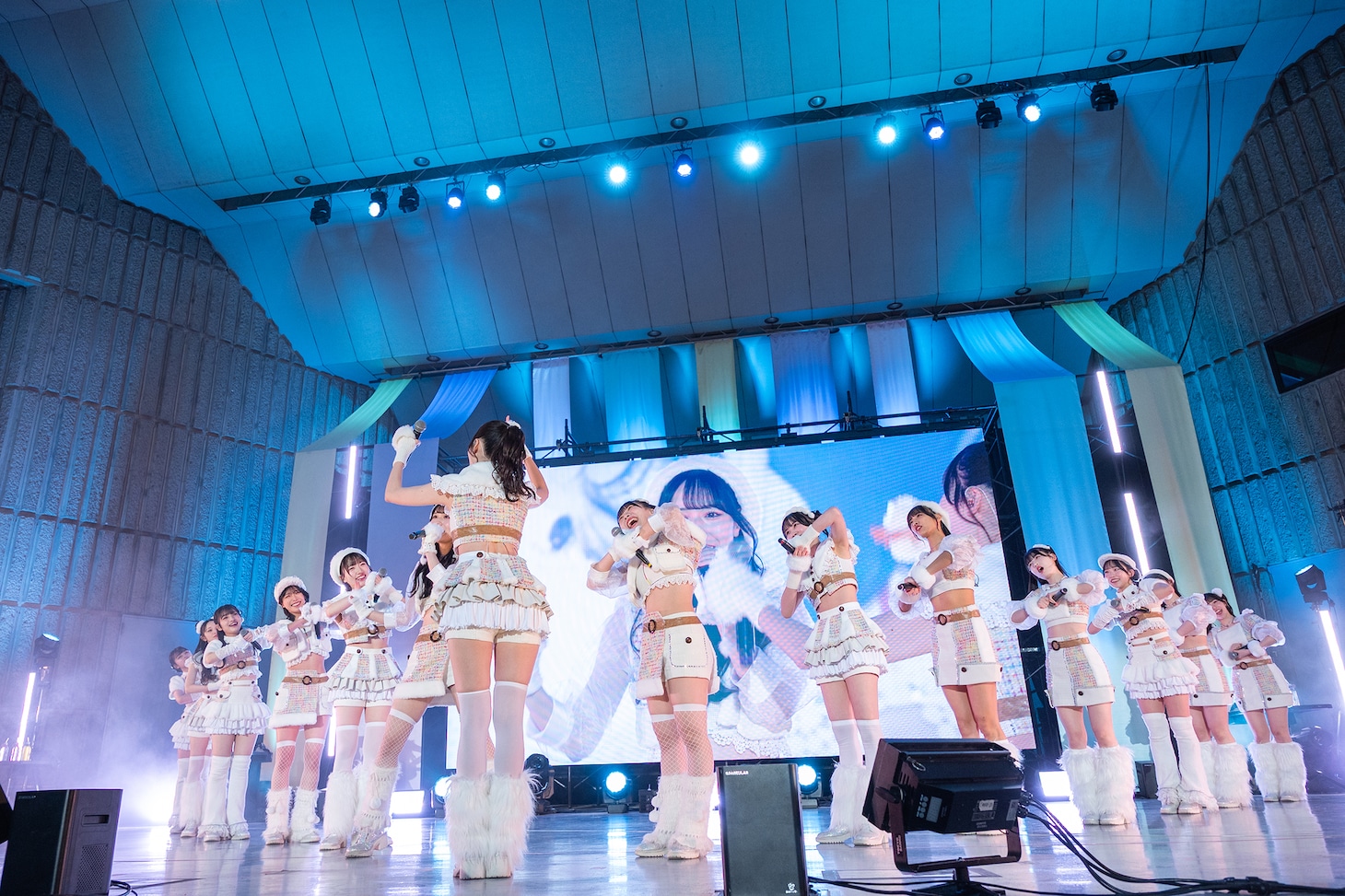 「虹のコンキスタドール 真冬の野音2days『真夏の夢は単純じゃない！』」の様子。