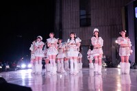 「虹のコンキスタドール 真冬の野音2days『真夏の夢は単純じゃない！』」の様子。