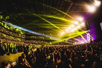 「CORKSCREW A GO GO! SAINT MY FAKE STAR」追加公演の様子。（撮影：青木カズロー）