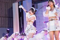 左から中村朱里、清水理子。