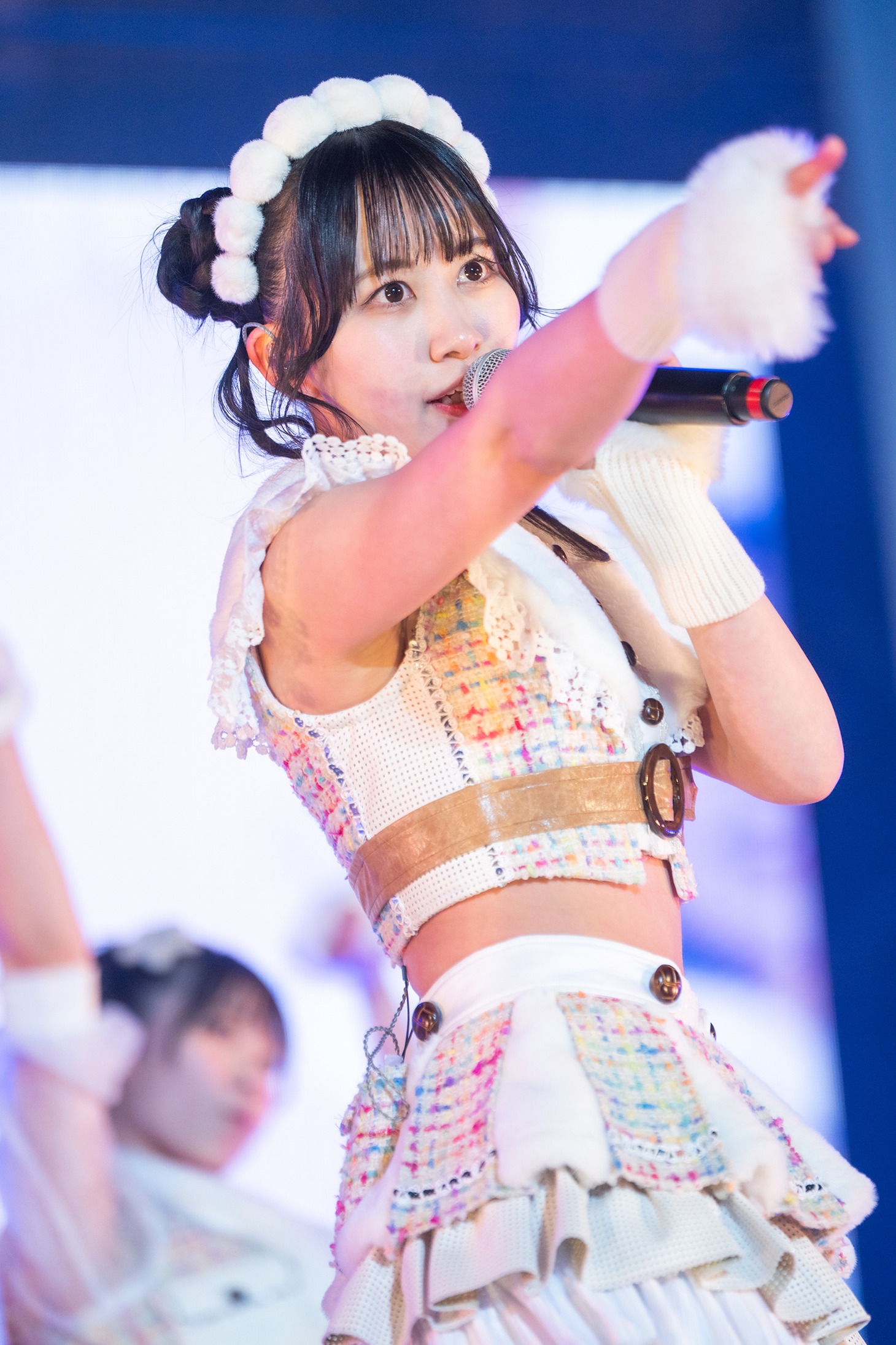 中村朱里