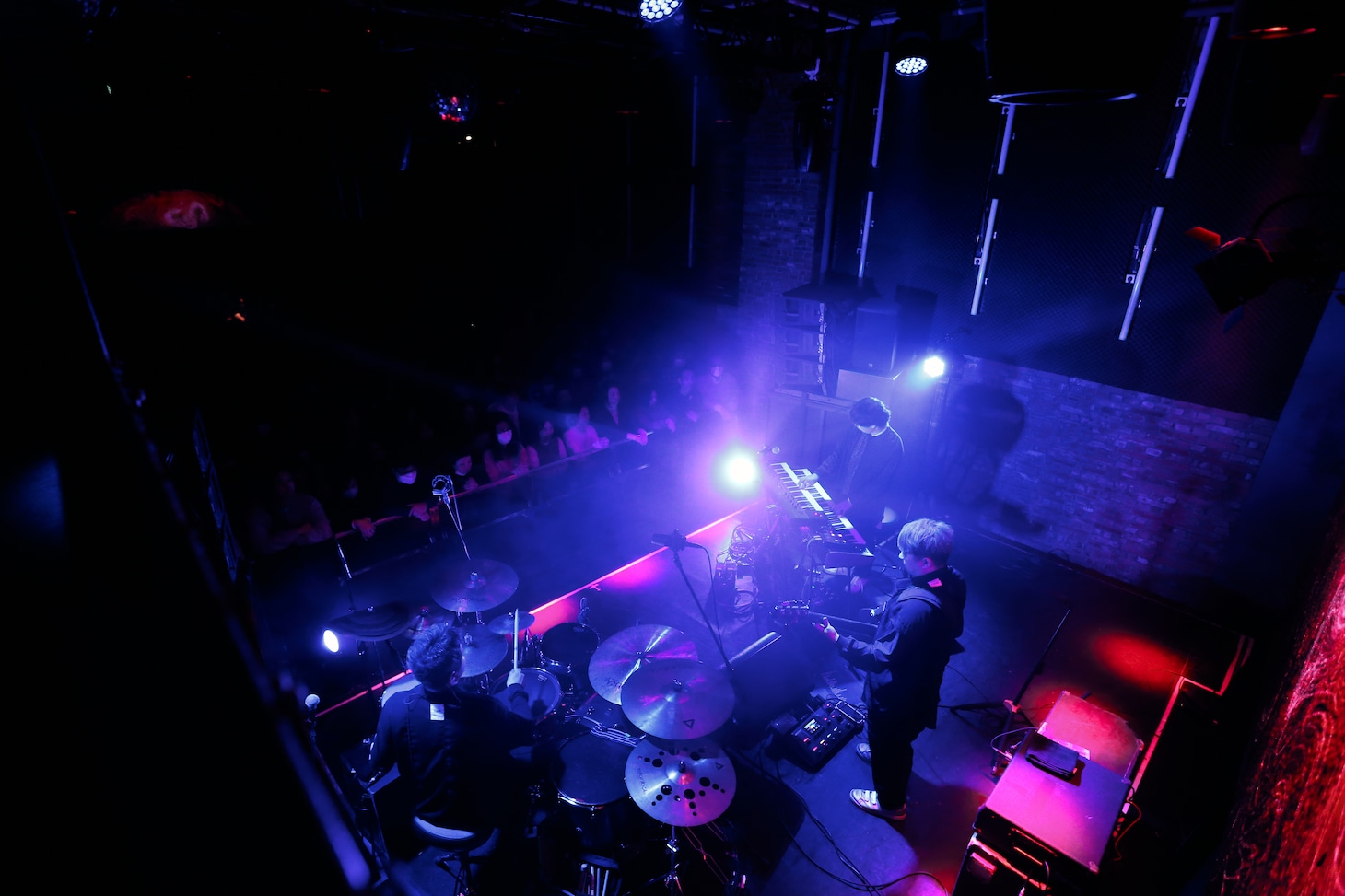 fox capture plan「"DEEPER" Release KICK OFF LIVE」の様子。（撮影：山崎玲士）