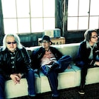SPARKS GO GOニューアルバム発売日決定、八熊慎一全曲制作の新曲盤とメンバー選曲ベスト盤の2枚組
