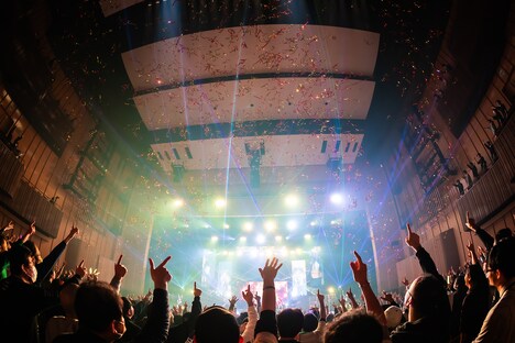 「yosugala band set oneman『progress the night -LINE CUBE SHIBUYA-』」の様子。（撮影：Masayo）