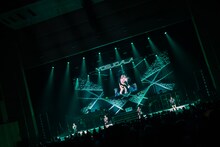 「yosugala band set oneman『progress the night -LINE CUBE SHIBUYA-』」の様子。（撮影：Masayo）