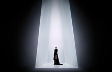 LiSA「『ReawakeR (feat. Felix of Stray Kids)』-Concept Teaser 1-」より。