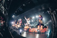 「UtaGe! 5th OneManLive『爆宴』」の様子。（撮影：真島洸）