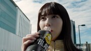 Web CM「私の今日が、動きだす。ブラック編」より。