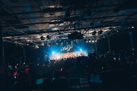 「UtaGe! 5th OneManLive『爆宴』」の様子。（撮影：真島洸）