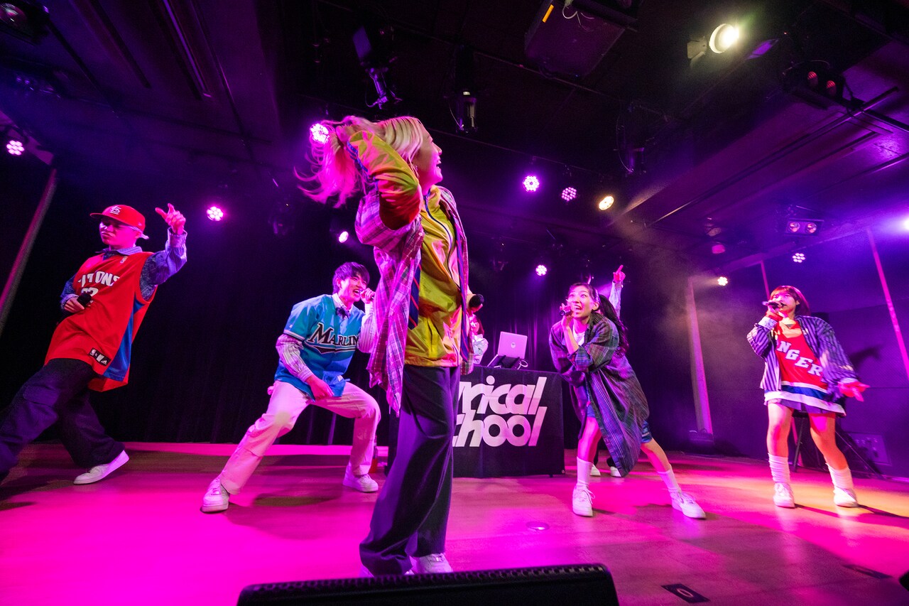 tengal6 CITY アナログ lyrical school リリスク lyrical school、歴史