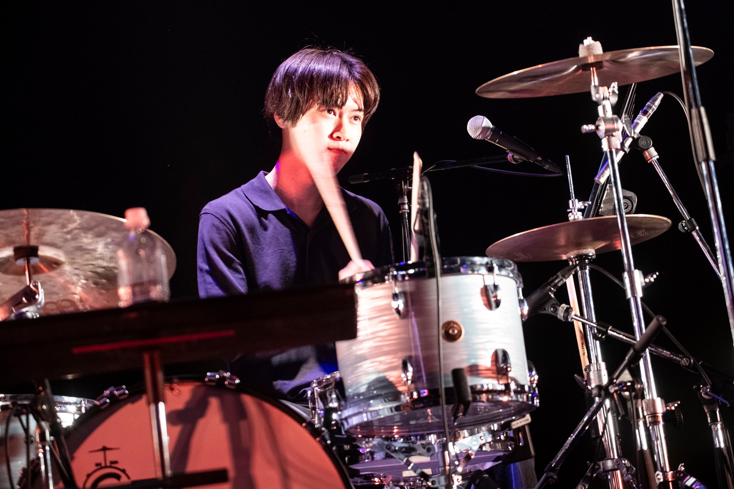 古市健太（Dr）（Photo by MAYUMI）