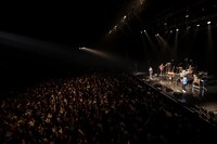 真心ブラザーズのライブの様子。（Photo by MAYUMI）