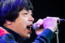 峯田和伸（Vo, G / 銀杏BOYZ）（Photo by MAYUMI）