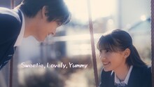 AMEFURASSHI「Sweetie, Lovely, Yummy」ミュージックビデオのサムネイル。