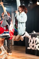 reina（lyrical school）