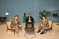 左からAKLO、KREVA、三浦大知。