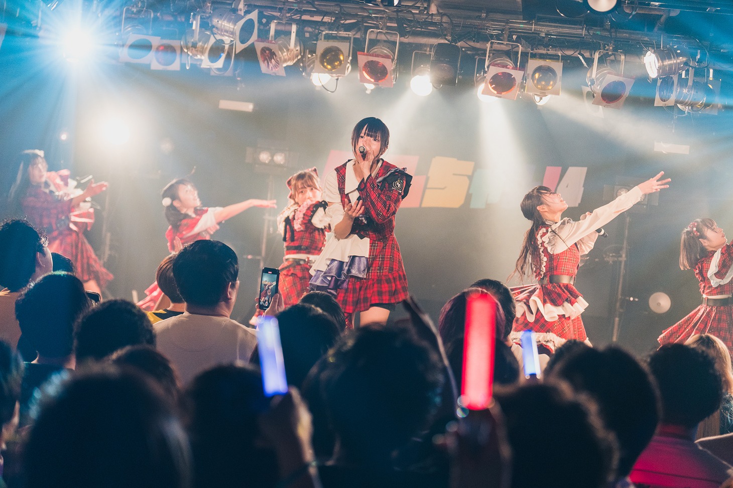 Palette Parade「パレちゃレ！4 PART3」の様子。