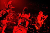 マキシマム ザ ホルモンのライブの様子。（撮影：浜野カズシ）