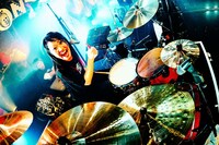 ナヲ（マキシマム ザ ホルモン）（撮影：浜野カズシ）