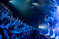 ano（撮影：横山マサト）