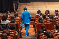 「稜海しました！in スペシャ #8 ～公開収録やってみました！～」より。