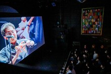 「向井秀徳と見る、MATSURI SESSION AT BUDOKAN 試写会」の会場の様子。