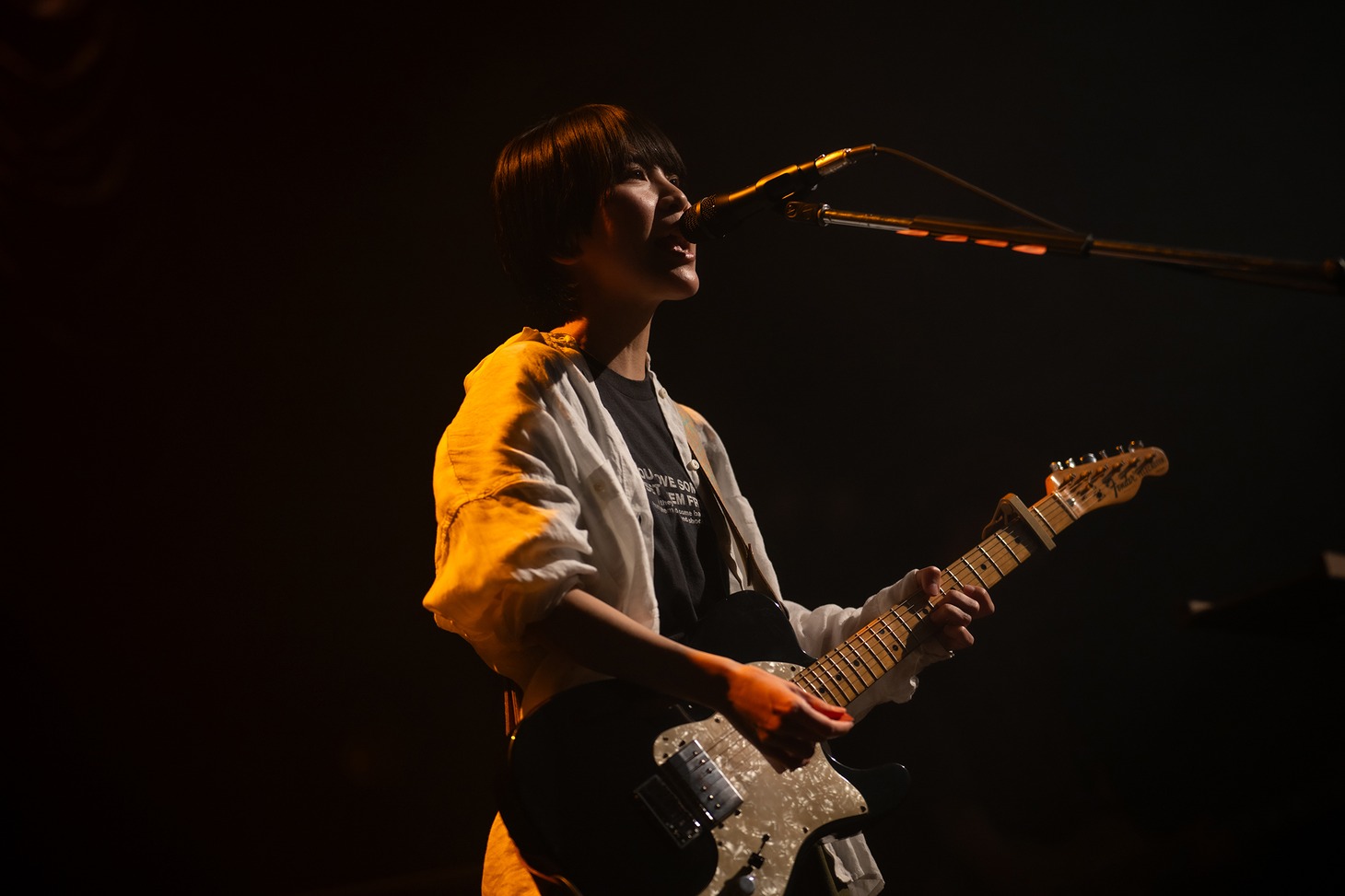 橋本絵莉子