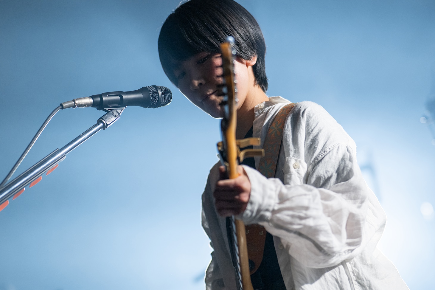 橋本絵莉子