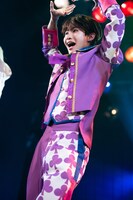 鈴木志音（THE SUPER FRUIT）