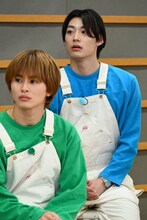 手前からタクヤ、アロハ。