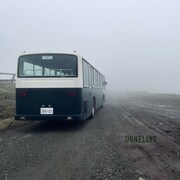 UHNELLYS「DIRTY」配信ジャケット