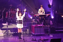 森高千里と岸谷香。（撮影：河合正仁）