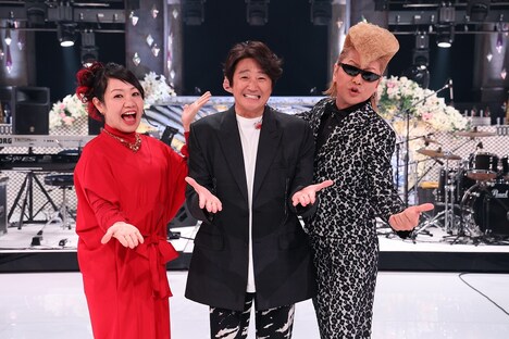 左からナヲ（マキシマム ザ ホルモン）、近藤真彦、綾小路翔。