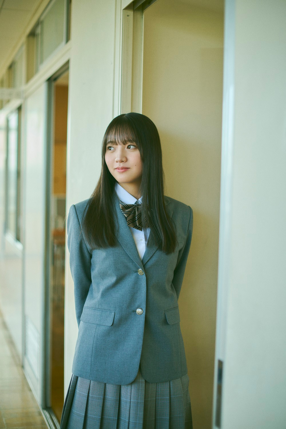 海邉朱莉