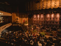 開演前の東京キネマ倶楽部。（Photo by Jun Yokoyama）