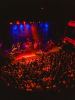 「トリプルファイヤー EXTRA TOUR FINAL」の様子。（Photo by Jun Yokoyama）