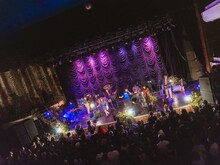 「トリプルファイヤー EXTRA TOUR FINAL」の様子。（Photo by Jun Yokoyama）